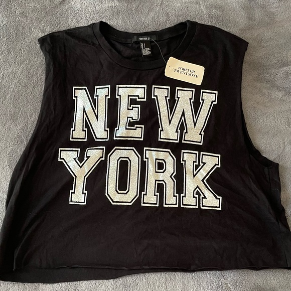 Forever 21 New York Crop Tank Top NWT - Picture 1 of 1
